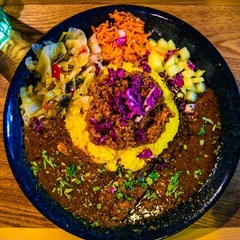 新宿御苑内カフェオープニングスタッフ募集の画像