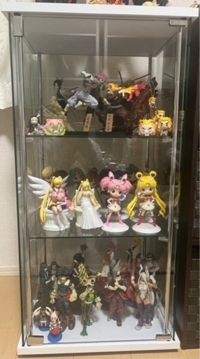 ガラスフィギュアケース