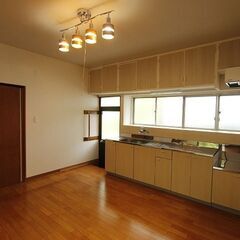 呉長谷町の戸建て - 不動産