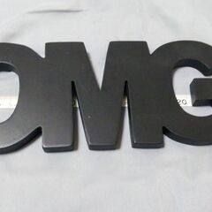 海外からの贈り物特集✨⑧　有名な一言！OMGの置物