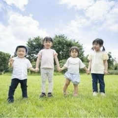 川崎幼稚園の園児置き去り事故について、全国の送迎バスへのセンサー...