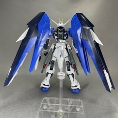 MG マスターグレード 1/100 フリーダムガンダム Ver.2.0 素組の画像