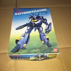 【商談中】1/72　バンダイ　マクロス　VF-1S　バトロイド形態