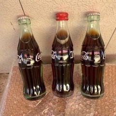 コカ・コーラ瓶中身入りレア!の画像