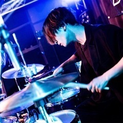 自分の人生に新たな楽しみを！楽しいドラムレッスン！！