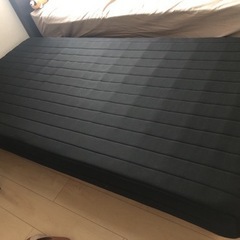 シングルベッド