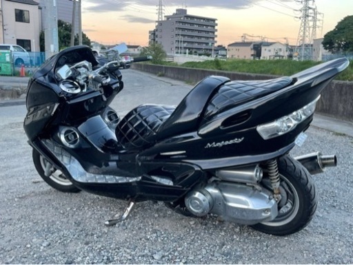 不動の人気カラー‼︎ 【YAMAHA マジェスティ】ブラック‼︎ スピーカー４発‼︎
