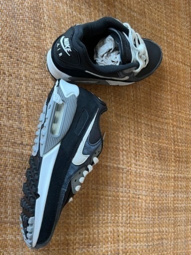 NIKE AIR MAX 90 