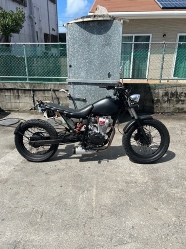 FTR ロンスイ　スパトラマフラー　カスタム車両