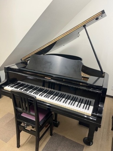 ①ヤマハ　グランドピアノ（売買成立）