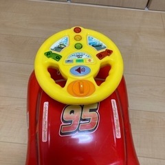 【取引中】マックイーン　おもちゃ　室内用車の画像