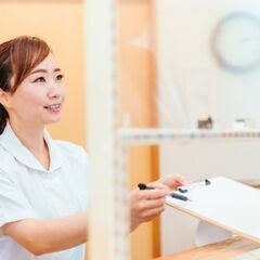 《社員登用あり》★駅直通★レディース検診施設での受付事務【残業少なめ】