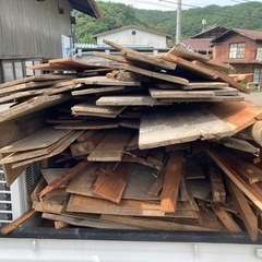 解体した板材等あげます。