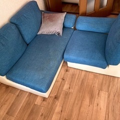 ソファーの画像