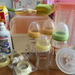 哺乳瓶 搾乳器 消毒ケース ミルクセット