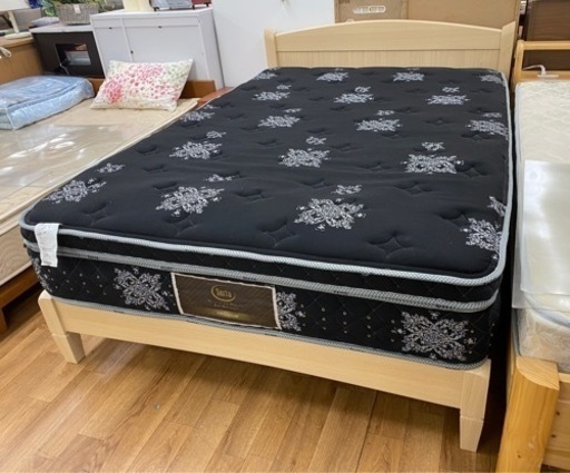 R053 桜屋工業未使用フレーム＆中古サータマットレス、ダブルサイズ。