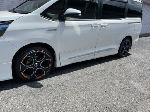 19インチタイヤホイールセット