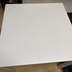 IKEA 白い机