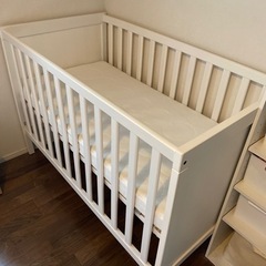 【決まりました】マット付きベビーベッド IKEA
