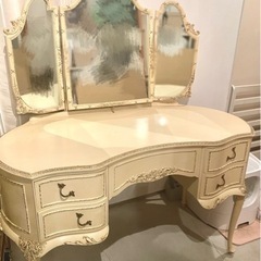 こちら受け渡し決定済み【一生もの家具】アンティークドレッサー