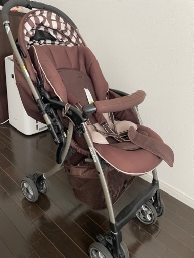 【美品】アプリカ　ラクーナベビーカー