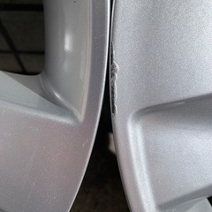 値下げしました！トヨタハイラックス純正 アルミホイール17インチ４本プラドハイエースなどにも！の画像