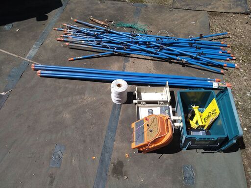 【ご成約済】電気柵（ソーラーシステム＋バッテリー付）