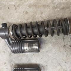 KAWASAKI　純正リヤショックの画像