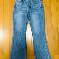SHEIN ジーンズの画像
