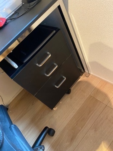 デスク袖ワゴン