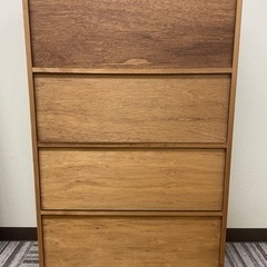 【半額値下げ】漫画専用本棚　漫画104冊付きの画像