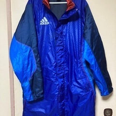 adidas ベンチコート