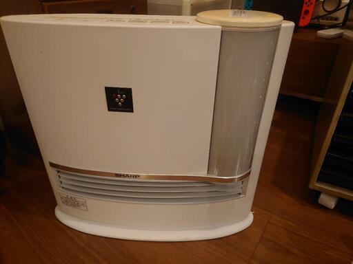 シャープ加湿セラミックファンヒーターhx-h120-w