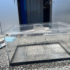 アクリル水槽　1100 700 600 水槽のみ