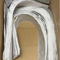 粘着剤付き置くだけ　フロアタイル　木目約12 ㎡の画像