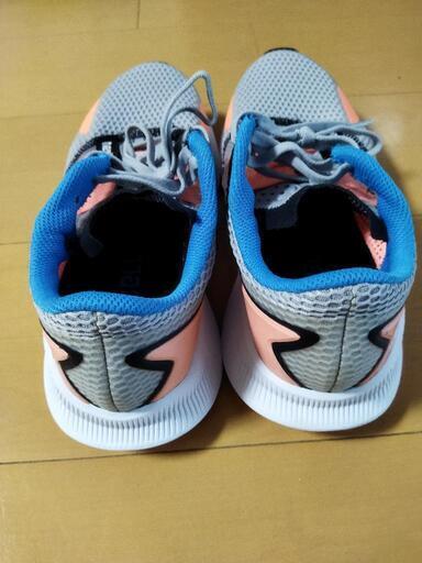 ✨新品同様✨New Balanceスニーカー