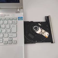 SONY VAIO corei5 メモリ8G SSD500G 14インチ Webカメラ CG/DVD