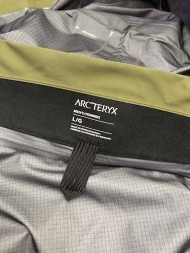 新品　arc'teryx Beta AR メンズLサイズ