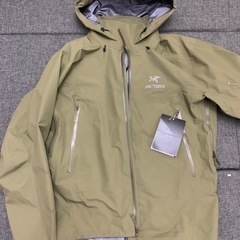 新品　arc'teryx Beta AR メンズLサイズ