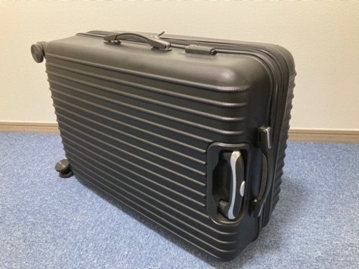 美品/スーツケース鍵付き90L〜100L/元値5980円