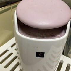 シャープの布団乾燥機の画像