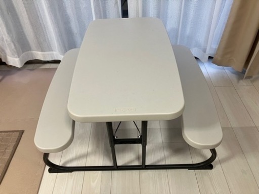コストコ　LIFETIME キッズ用 ピクニックテーブル