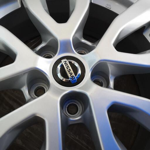 日産　純正ホイ−ル 　
