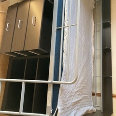 ニトリのシステムベッドデスクNT 9529の画像