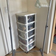 ニトリ　ハンガーラック&タオルラック&衣装ケース