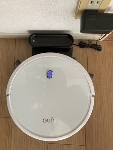 Anker Eufy RoboVac 11S（薄型ロボット掃除機)