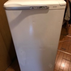 フリーザー 冷凍庫 三菱電機 MF-U12J-W 引き取り限定