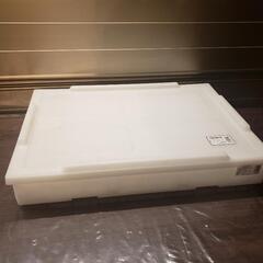 折りたたみコンテナ　収納ケースの画像
