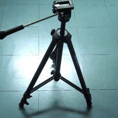 【ご成約】カメラ三脚 LPL VIDEO ASTO TVA-1603