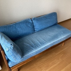 ウニコ スウェラ ベンチアーム デニムのダイニングベンチ